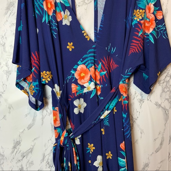 NWT Express Kimono Romper Blue Floral Palm Leaf M - Picture 6 of 7